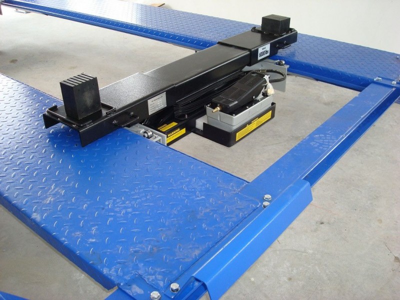 HOLLSTEIN 12-4P Four Post Lift (3)