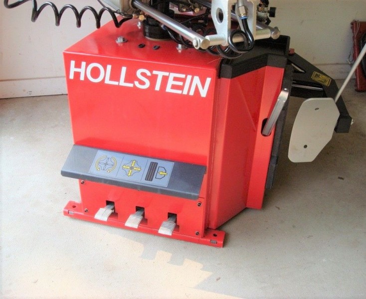 Hollstein Medium Duty Changer